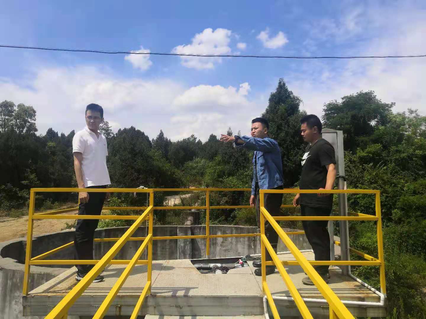 2微信图片_20210521182432.jpg